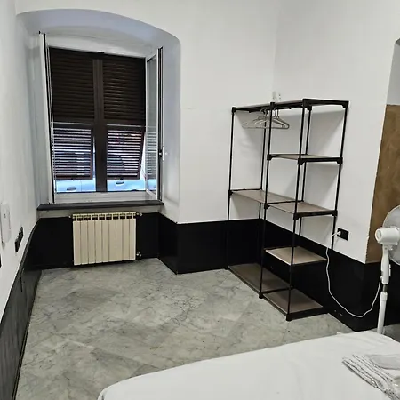 Casa Regis - Free Parking Guest house Genoa